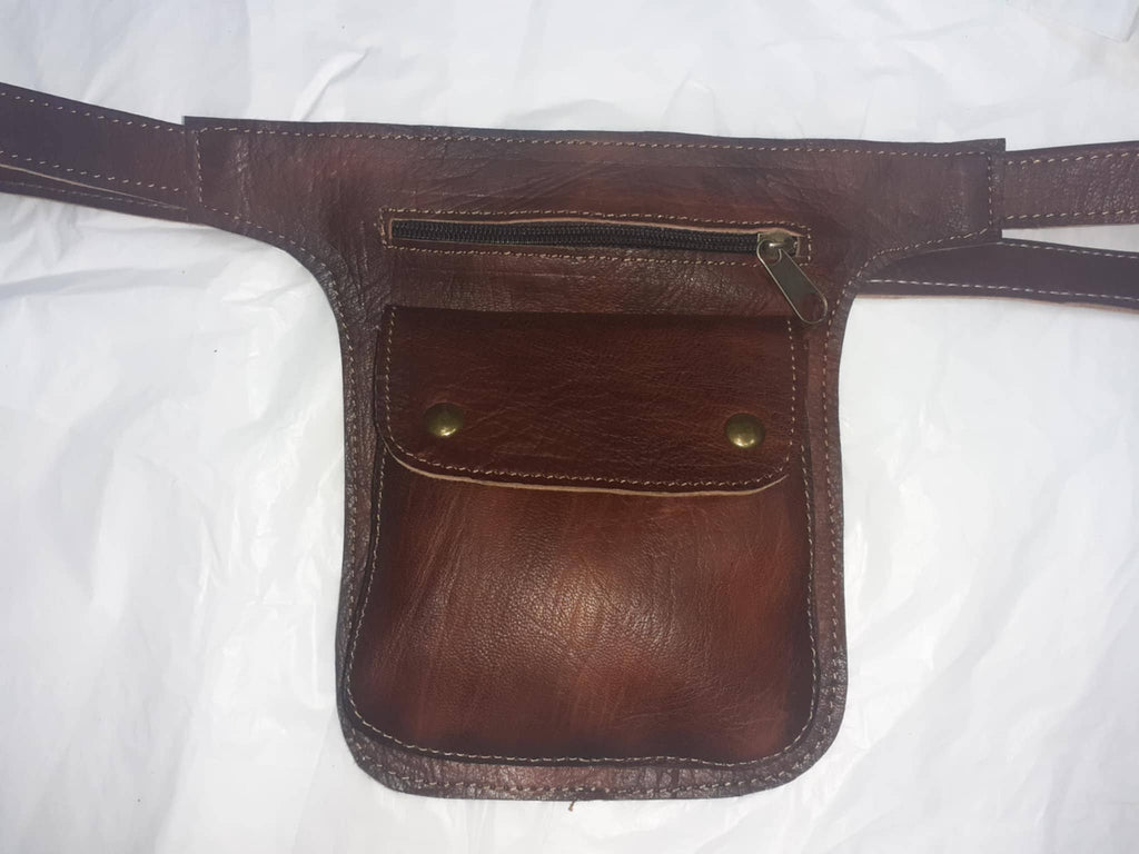 Flat double button pencil case
