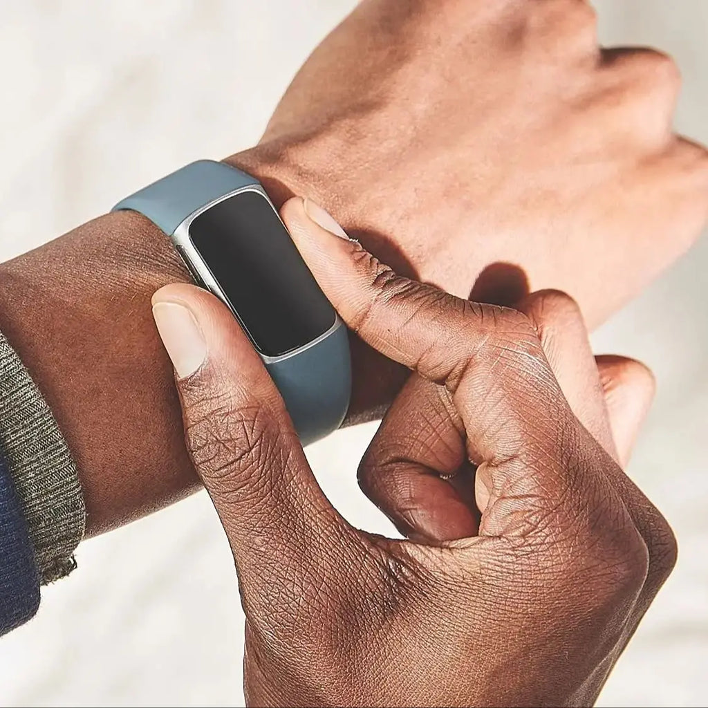 Health Fitness Tracker with Built-in GPS Blue