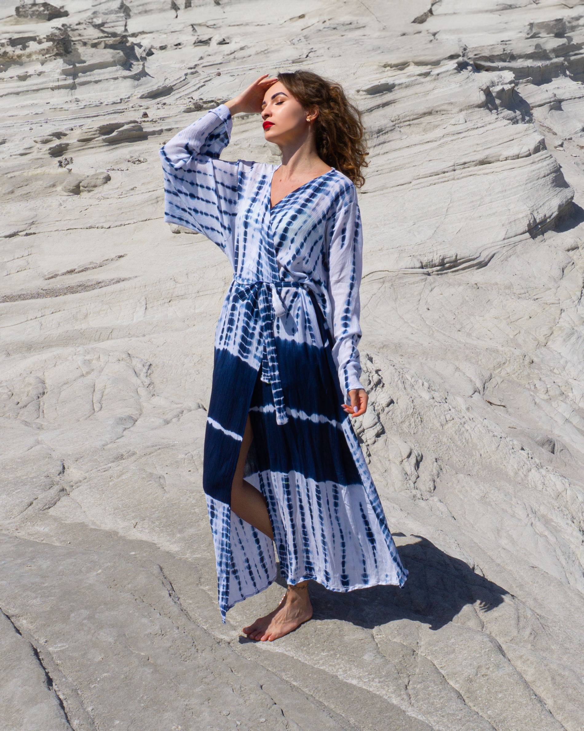 SAMIMI Boho Beach Kimono Robe – Lightweight Viscose / Blue - White